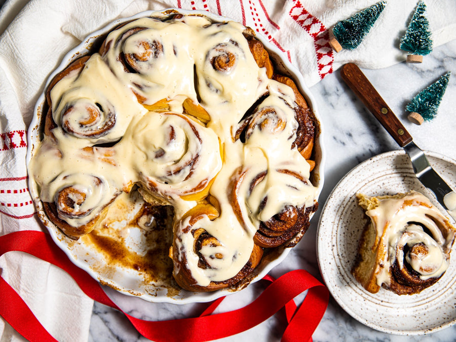 Brown Butter Eggnog Cinnamon Rolls